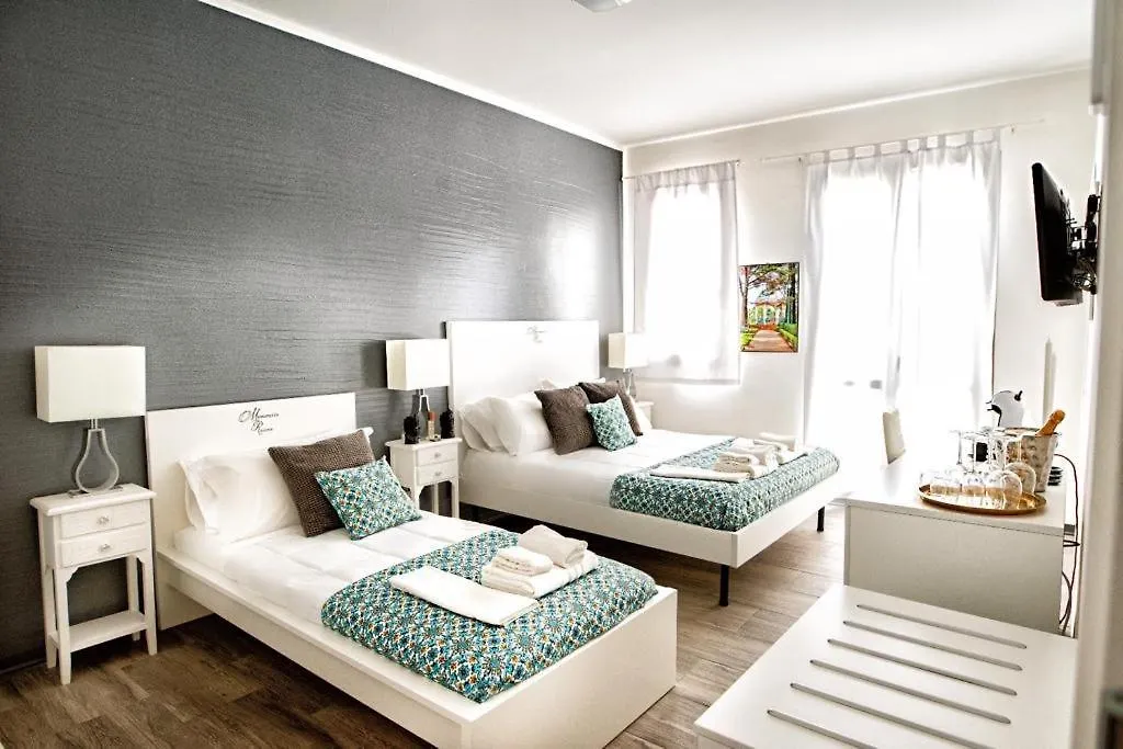 Catania Rooms 0*,  Italy